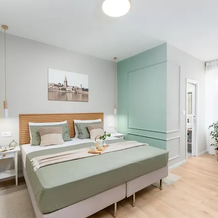 New Premium Rivetta 아파트