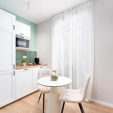 New Premium Rivetta * פורץ